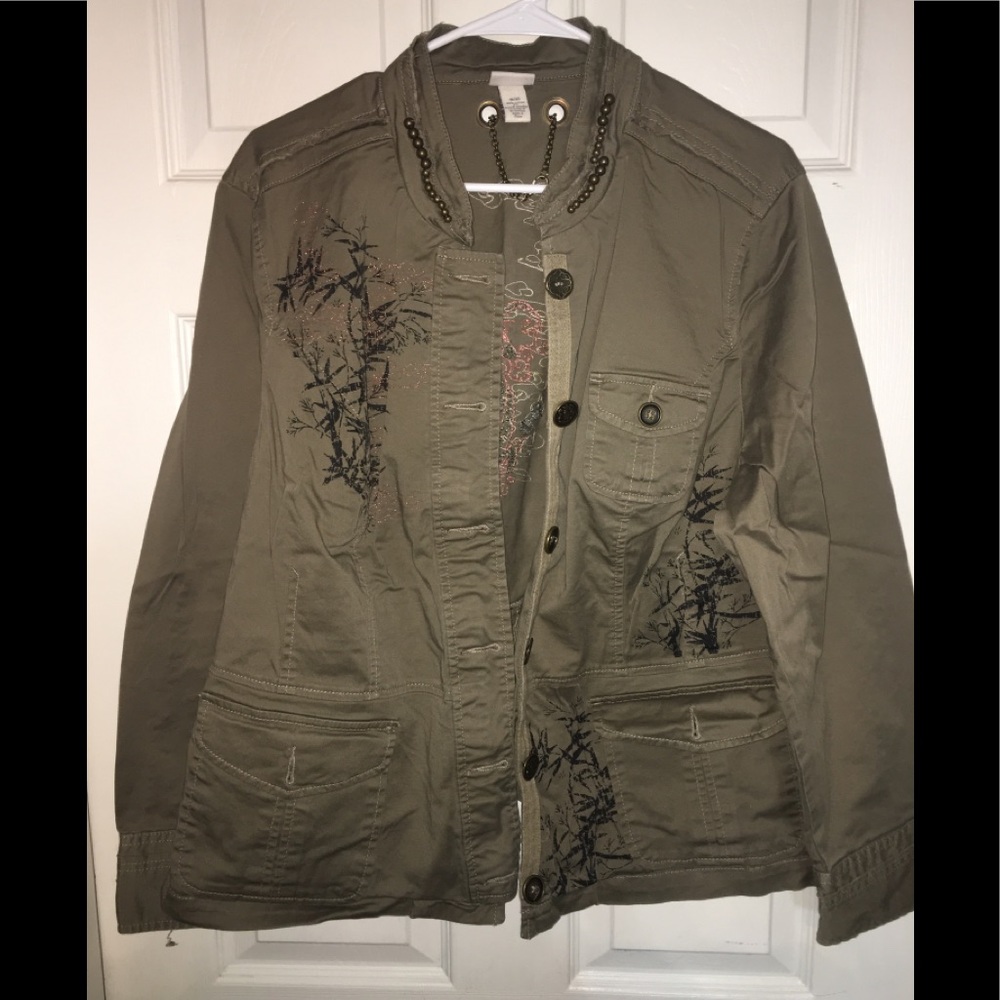 Ladie’s jacket.